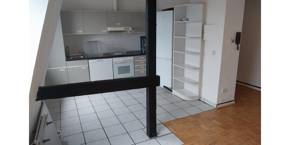 Dachgeschoßwohnung Krefeld Dießem - 2.5 Zimmer, 74 m&sup2;, 555&euro; | Angebot:24951309
