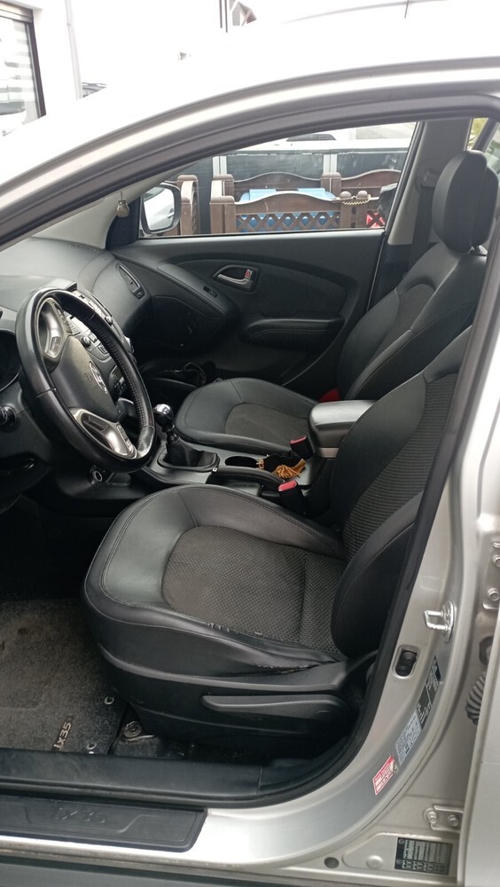 Hyundai IX35 166.000 km 7.950 € Krefeld 47798