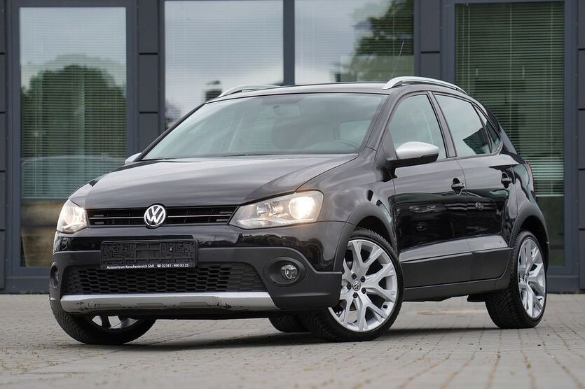 VW Polo 97.000 km 11.980 € Korschenbroich 41352