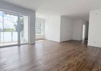 Offen gestaltete TraumWohnung mit Balkon, Aufzug und Stellplatz