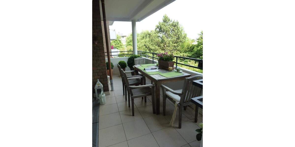 Etagenwohnung Düsseldorf Mörsenbroich - 3 Zimmer, 95 m&sup2;, 380.000&euro; | Angebot:24555901