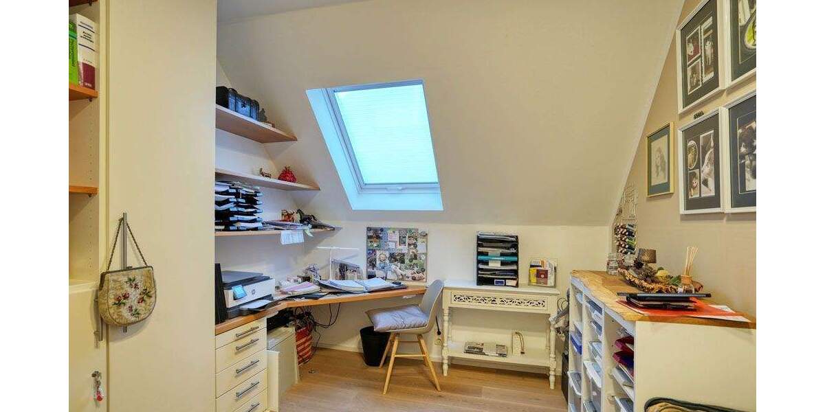 Etagenwohnung Gelsenkirchen Ückendorf - 3 Zimmer, 100 m&sup2;, 389.000&euro; | Angebot:25687041