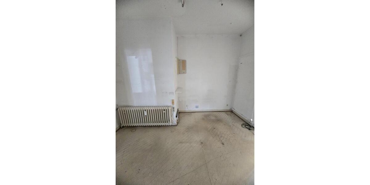 Büro-Gewerbeeinheit mit Gestaltungspotenzial in Duisburg zimmer