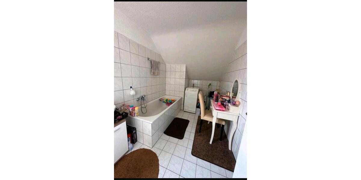 Doppelhaushälfte Duisburg Huckingen - 5 Zimmer, 135 m&sup2;, 349.000&euro; | Angebot:26817857