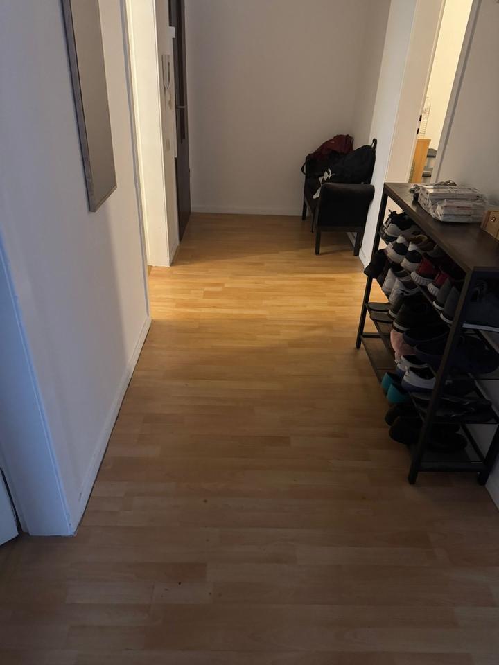 Zum 01.12: Re-Nord 3 Zimmer 66qm inkl. Einbauküche zimmer