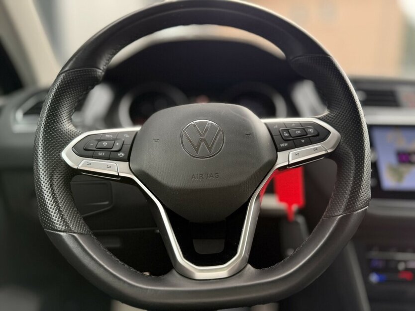 Tiguan R-Line - DAB - Kamera - AAC - Carplay