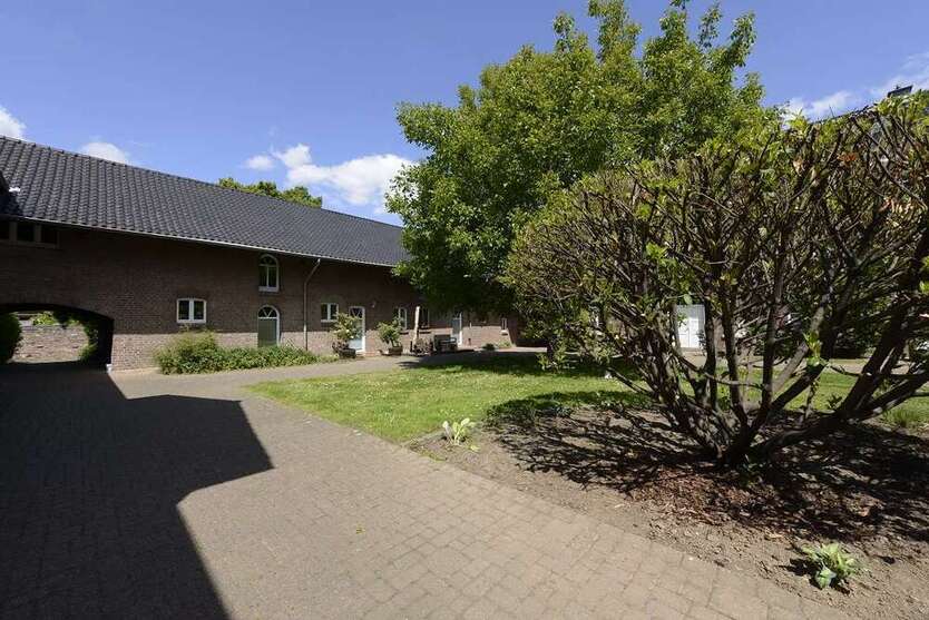 Wohnung zum Kaufen in Grevenbroich 214.500 € 84 m²