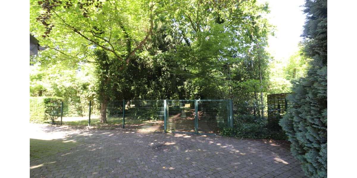 Grundstück Dinslaken - 390.000&euro; | Angebot:26931083