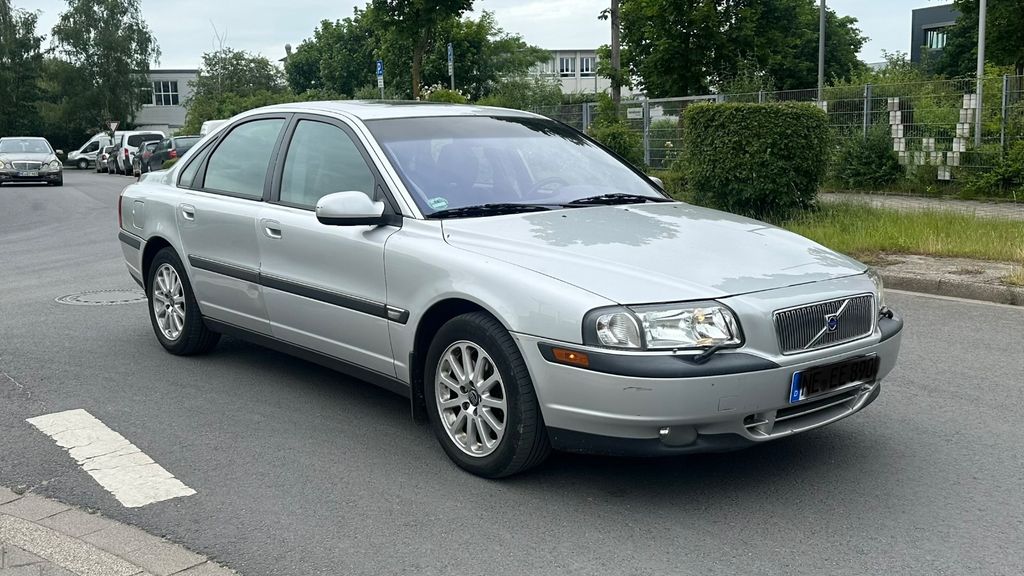 Volvo S80 186.000 km 790 &euro; Neuss 41460