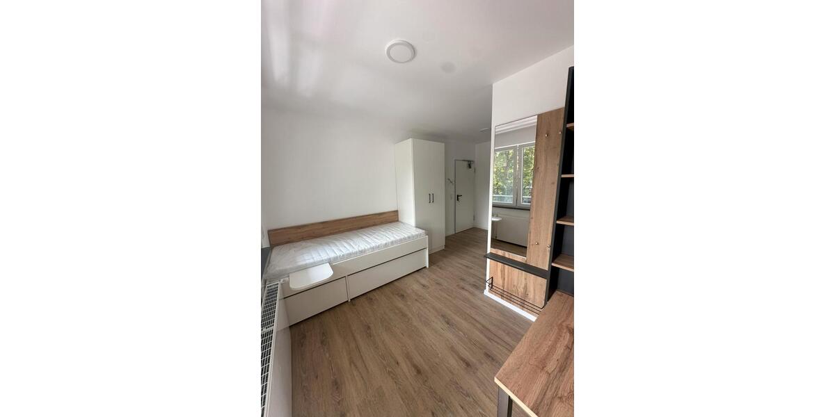 Etagenwohnung Essen Stadtbezirk VI - 1 Zimmer, 17 m&sup2;, 600&euro; | Angebot:26443467