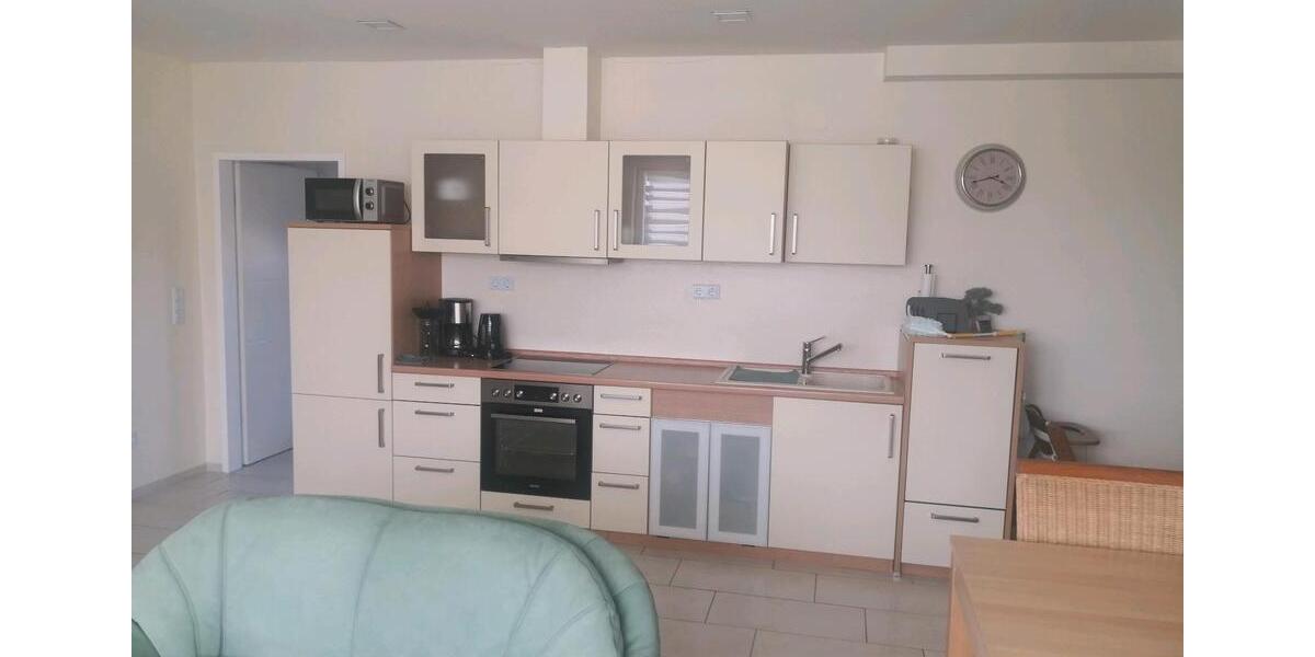 Dachgeschoßwohnung Duisburg Rheinhausen - 2 Zimmer, 63 m&sup2;, 750&euro; | Angebot:25286251