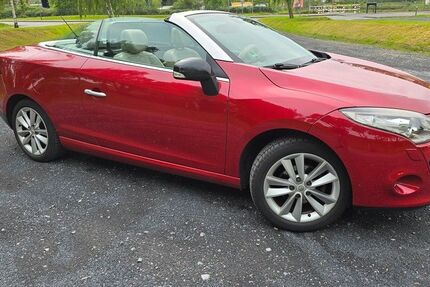 Renault Megane 187.111 km 8.000 € Duisburg 47055