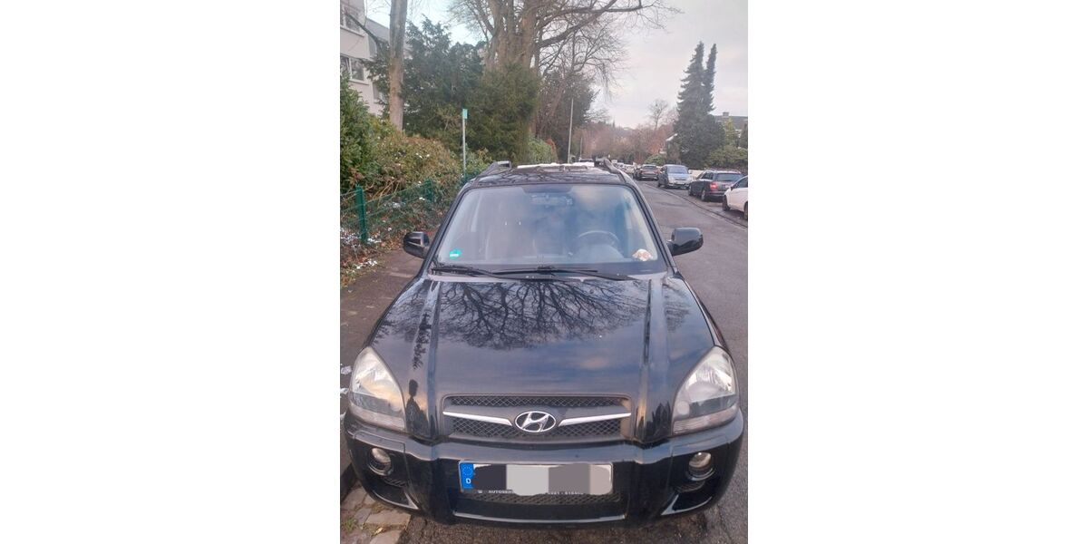 Hyundai TUCSON 189.000 km 3.750 &euro; Neuss 41468
