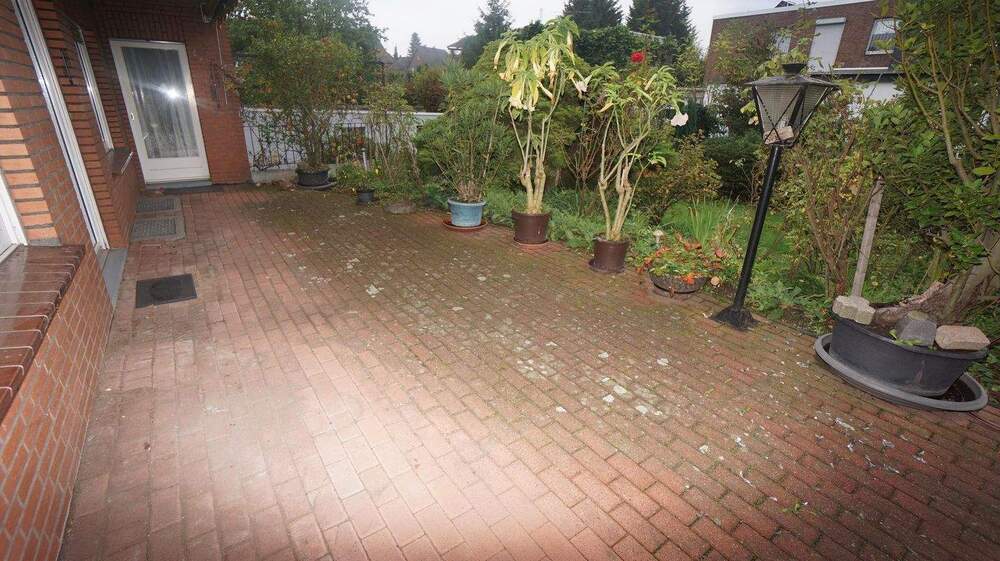 Bungalow Moers Hochstraß - 5 Zimmer, 186 m&sup2;, 424.000&euro; | Angebot:25191022