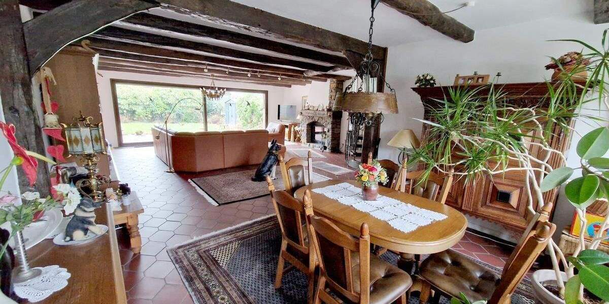 Einfamilienhaus Mülheim Holthausen - 5 Zimmer, 216 m&sup2;, 599.000&euro; | Angebot:25339695