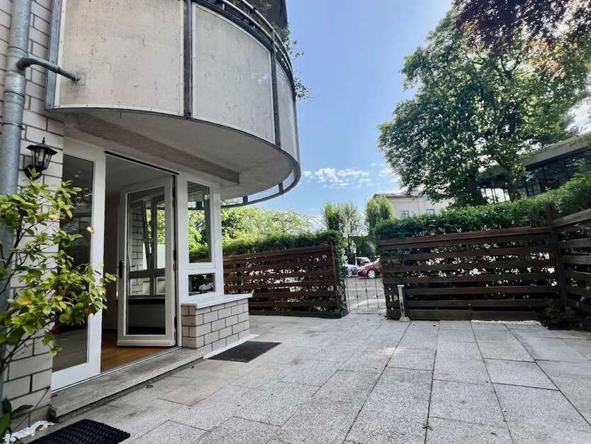 Wohnung zum Kaufen in Düsseldorf Heerdt 480.000 € 118 m²