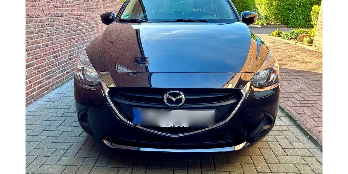 Mazda 2 103.000 km 8.400 &euro; Voerde 46562