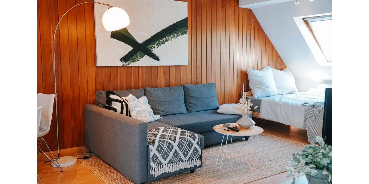 Dachgeschoßwohnung Düsseldorf Flingern Süd - 1 Zimmer, 37 m&sup2;, 1.290&euro; | Angebot:26337661