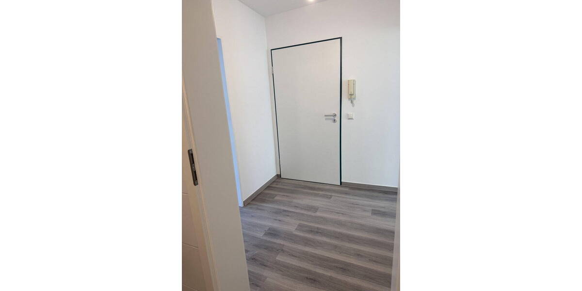 Etagenwohnung Düsseldorf Oberkassel - 2 Zimmer, 110 m&sup2;, 1.691&euro; | Angebot:26329682