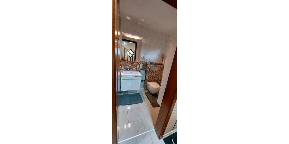 Doppelhaushälfte Duisburg Ruhrort - 5 Zimmer, 96 m&sup2;, 269.000&euro; | Angebot:26739046