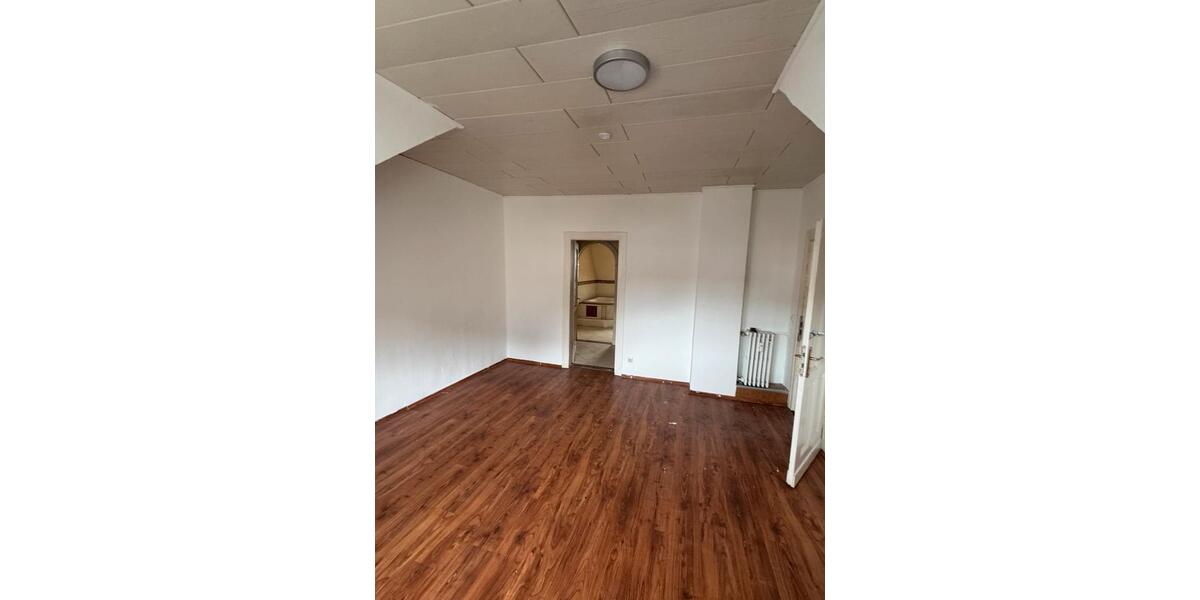 Maisonettenwohnung Duisburg Essenberg - 4 Zimmer, 140 m&sup2;, 1.100&euro; | Angebot:26462894