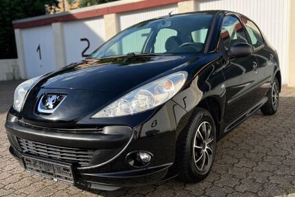 Peugeot 206 142.000 km 3.399 &euro; Duisburg 47229