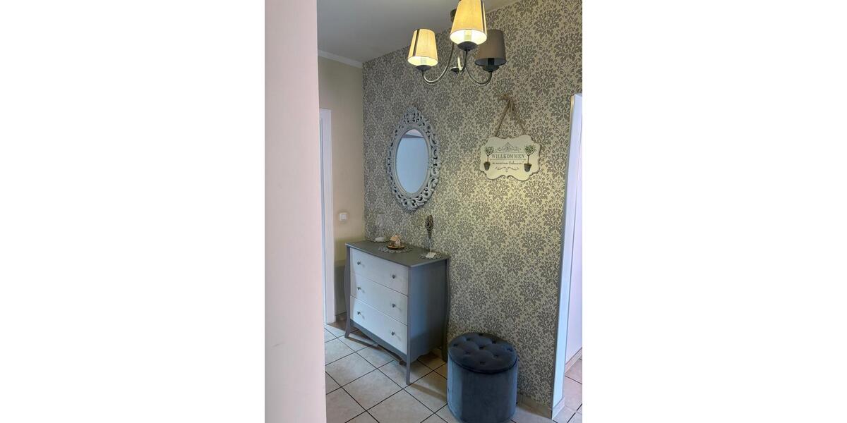 Etagenwohnung Duisburg Essenberg - 4 Zimmer, 100 m&sup2;, 190.000&euro; | Angebot:26115477