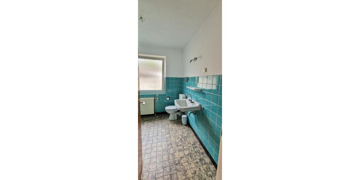 Etagenwohnung Duisburg Hamborn - 3.5 Zimmer, 59 m&sup2;, 360&euro; | Angebot:26335930