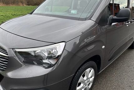 Opel Combo 68.000 km 19.740 &euro; Oberhausen 46149