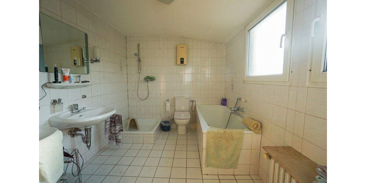 Reihenmittelhaus Kerken Nieukerk - 8 Zimmer, 216 m&sup2;, 320.000&euro; | Angebot:25142236