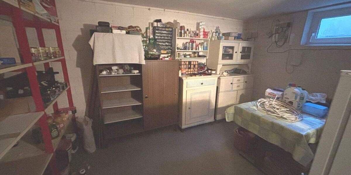 Reihenmittelhaus Krefeld Fischeln - 4 Zimmer, 92 m&sup2;, 280.000&euro; | Angebot:25212977