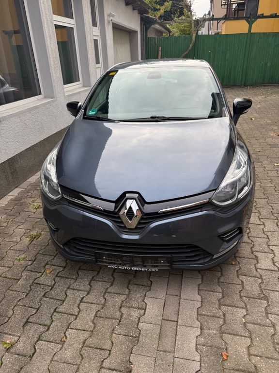 Renault Clio 49.916 km 8.800 € Gladbeck 45968