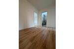 Dachgeschoßwohnung Duisburg Mittelmeiderich - 2.5 Zimmer, 78 m&sup2;, 900&euro; | Angebot:26150948