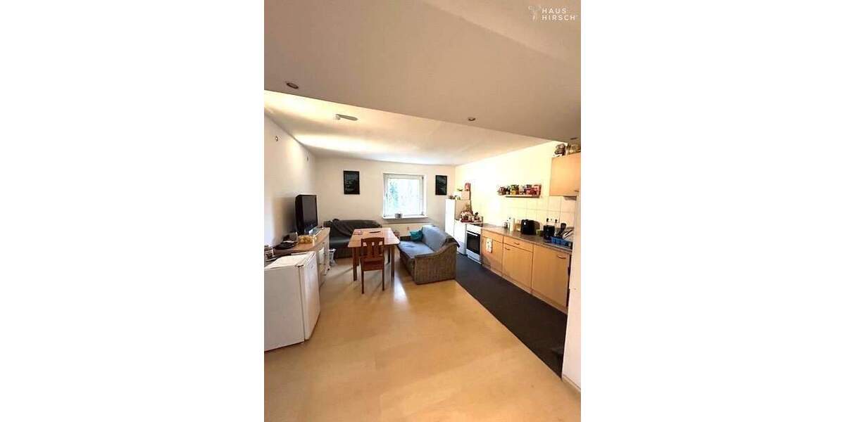 Mehrfamilienhaus mit 5 Stellplätzen und großem Grundstück mit Carport 1 zimmer