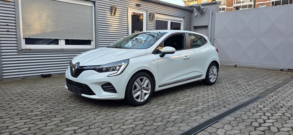 Renault Clio 139.900 km 10.499 &euro; DÜSSELDORF 40227