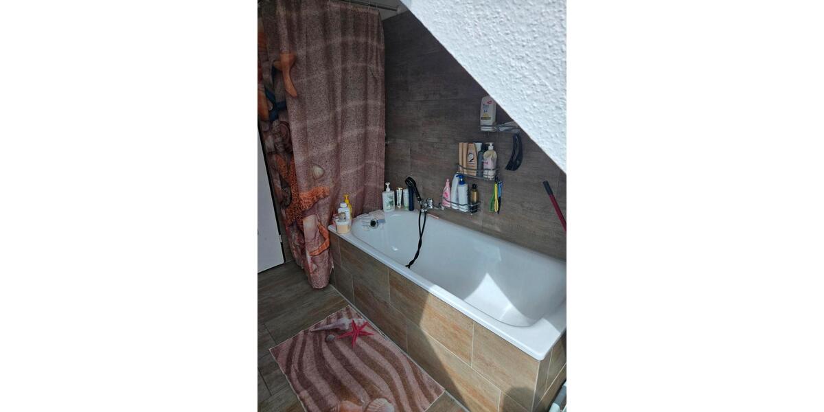Maisonettenwohnung Duisburg Rheinhausen - 4 Zimmer, 83 m&sup2;, 1.000&euro; | Angebot:26235802