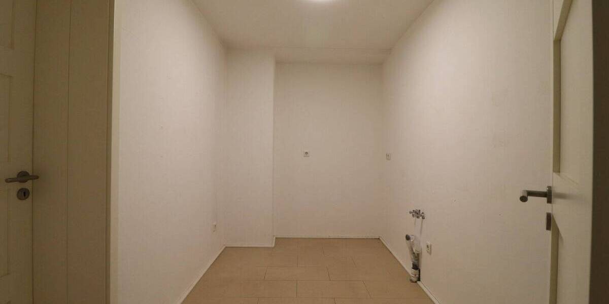 Etagenwohnung Gelsenkirchen Schalke - 2 Zimmer, 67 m&sup2;, 500&euro; | Angebot:26486103