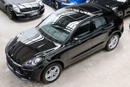 Porsche Macan 137.481 km 31.490 &euro; Düsseldorf 40237