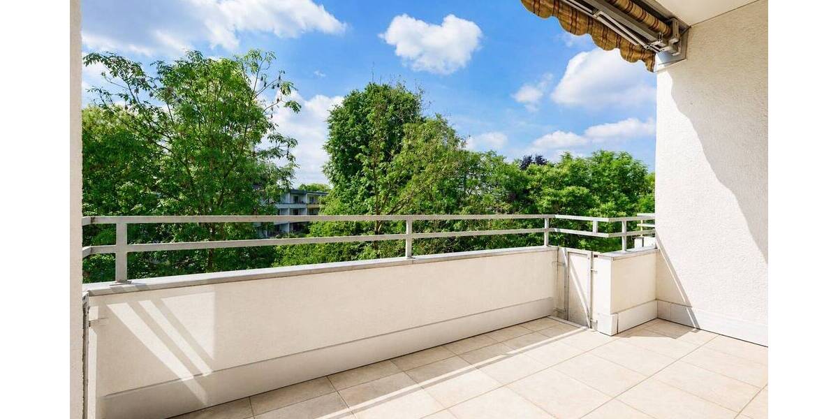 Etagenwohnung Krefeld / Cracau Cracau - 2 Zimmer, 107 m&sup2;, 1.120&euro; | Angebot:26766749