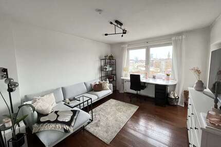 Wohnung zum Kaufen in Düsseldorf 229.000 € 65.2 m²