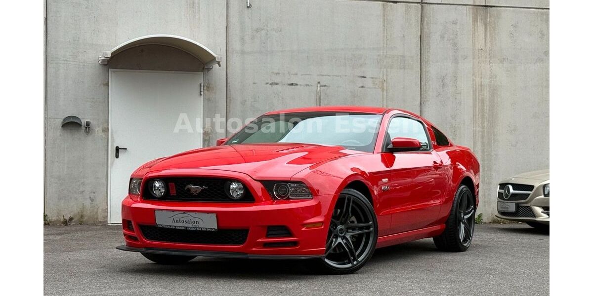 Ford Mustang 62.587 km 25.890 &euro; Essen 45141