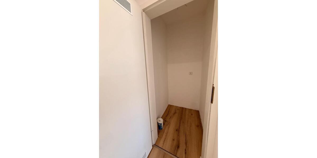 Etagenwohnung Duisburg Rheinhausen - 3.5 Zimmer, 88 m&sup2;, 235.000&euro; | Angebot:26825628