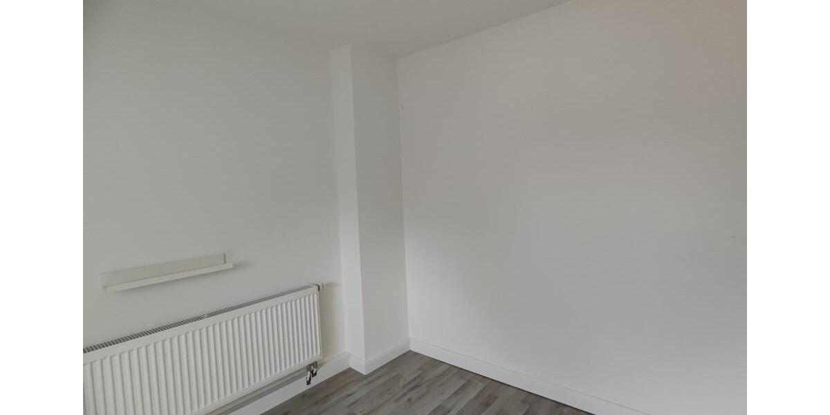 Reihenhaus Krefeld Benrad - 4 Zimmer, 90 m&sup2;, 320.000&euro; | Angebot:26994681