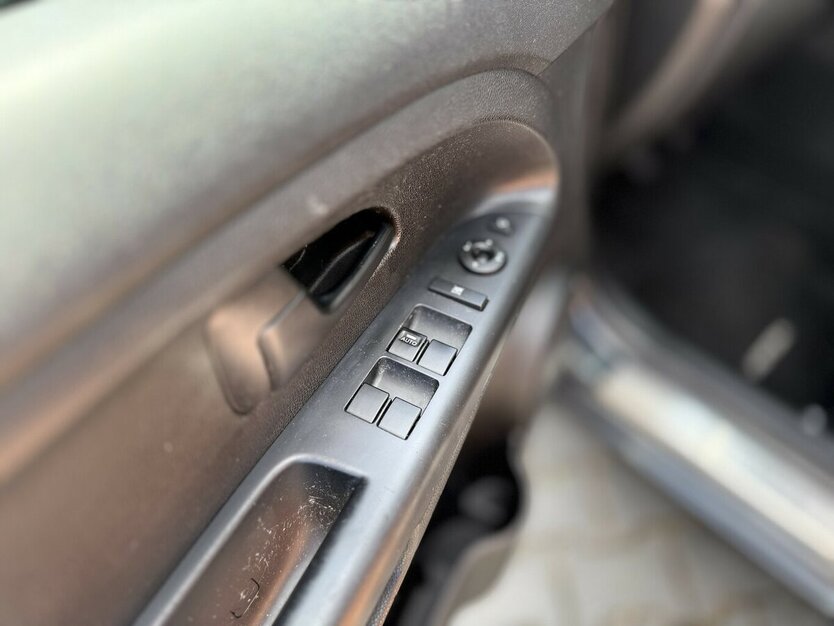 Kia Venga Vision / Klima / Navi / AHK / Pano / LPG 130.000 km 6.900 € Mönchengladbach 41066