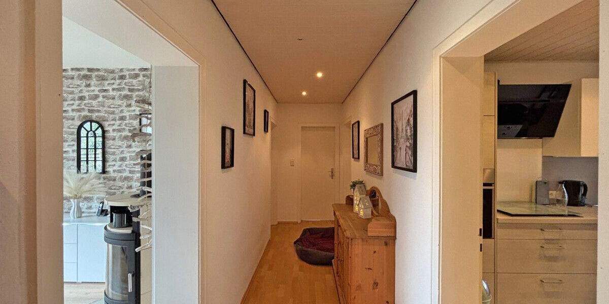 Mehrfamilienhaus, Wohnhaus Voerde Spellen - 6 Zimmer, 165 m&sup2;, 395.000&euro; | Angebot:25741546