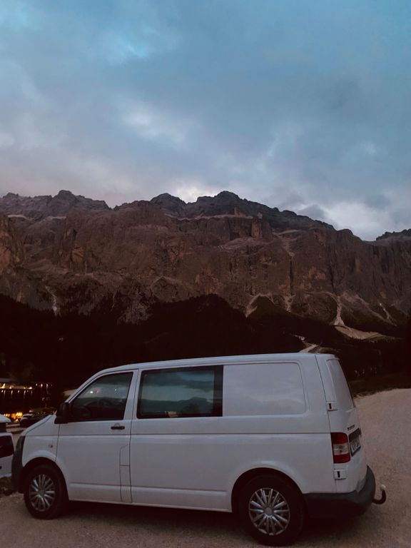 VW T5 Transporter 175.654 km 10.000 € Mönchengladbach 41068