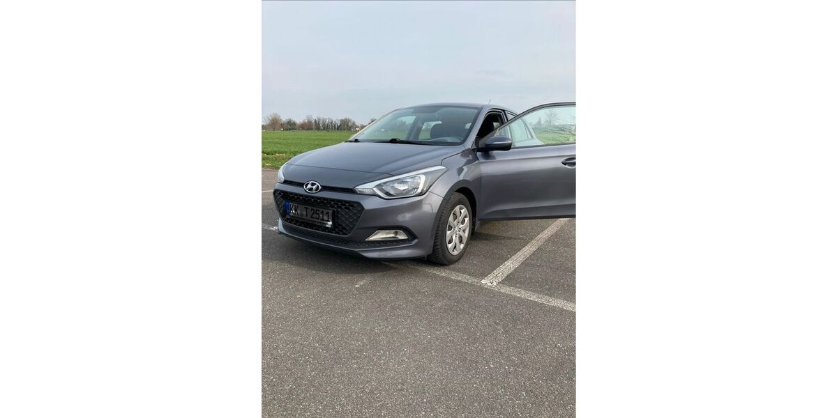 Hyundai i20 83.000 km 8.200 &euro; Willich 47877