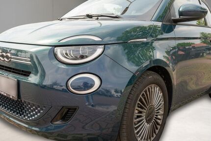 Fiat 500 9.990 km 18.350 &euro; Gelsenkirchen 45881