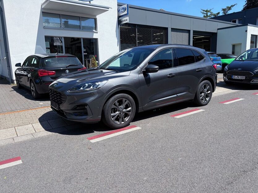 Ford Kuga 34.000 km 27.990 € Krefeld 47839