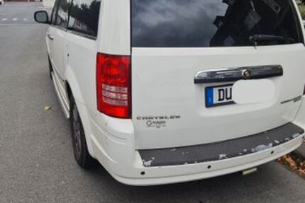 Chrysler Voyager 250.000 km 5.500 € Duisburg 47138